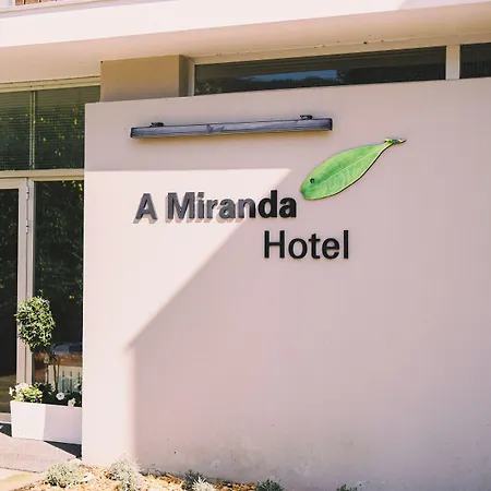 A Miranda Ξενοδοχείο Feás